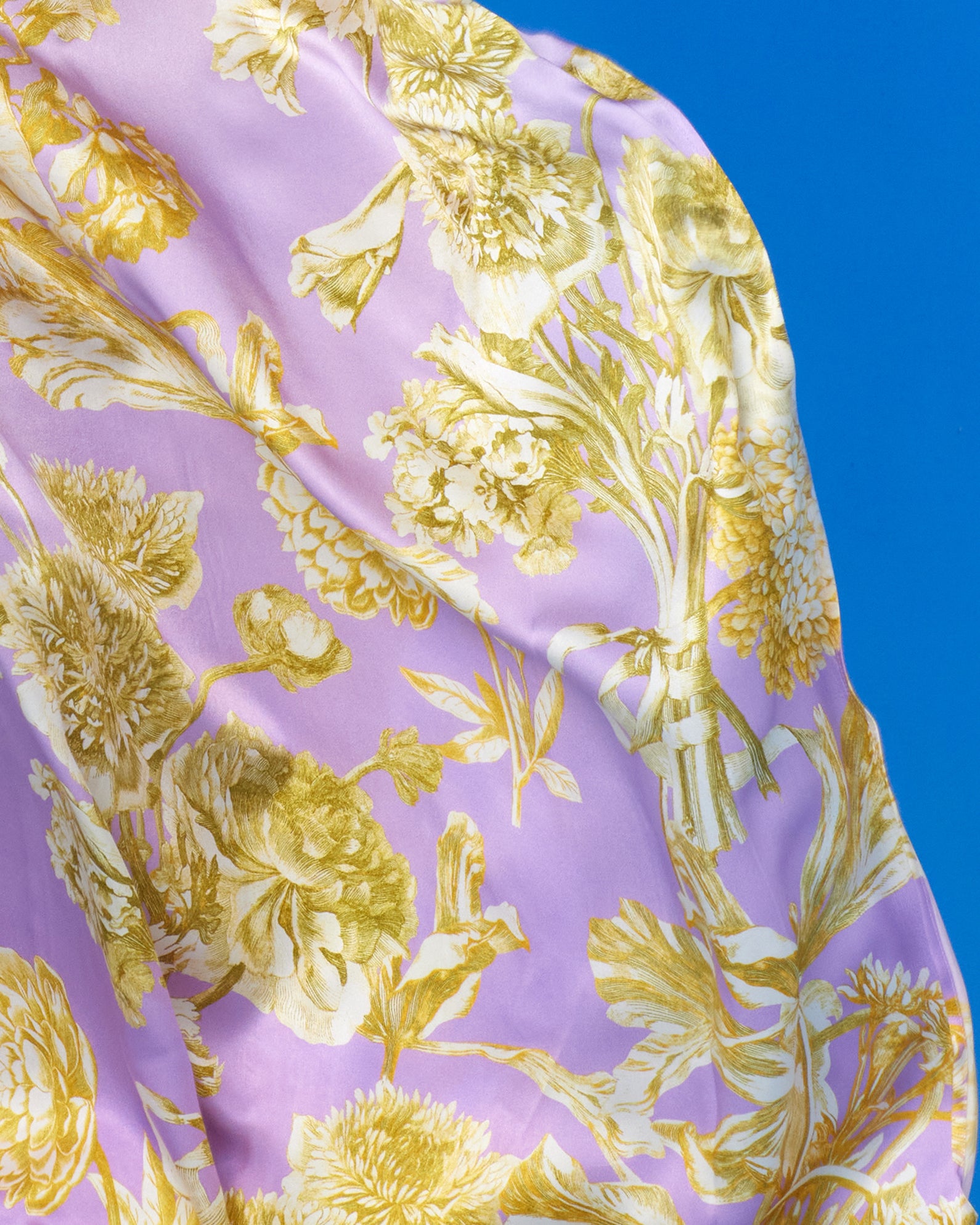 Noémie Silk Kaftan in French Toile-Detail