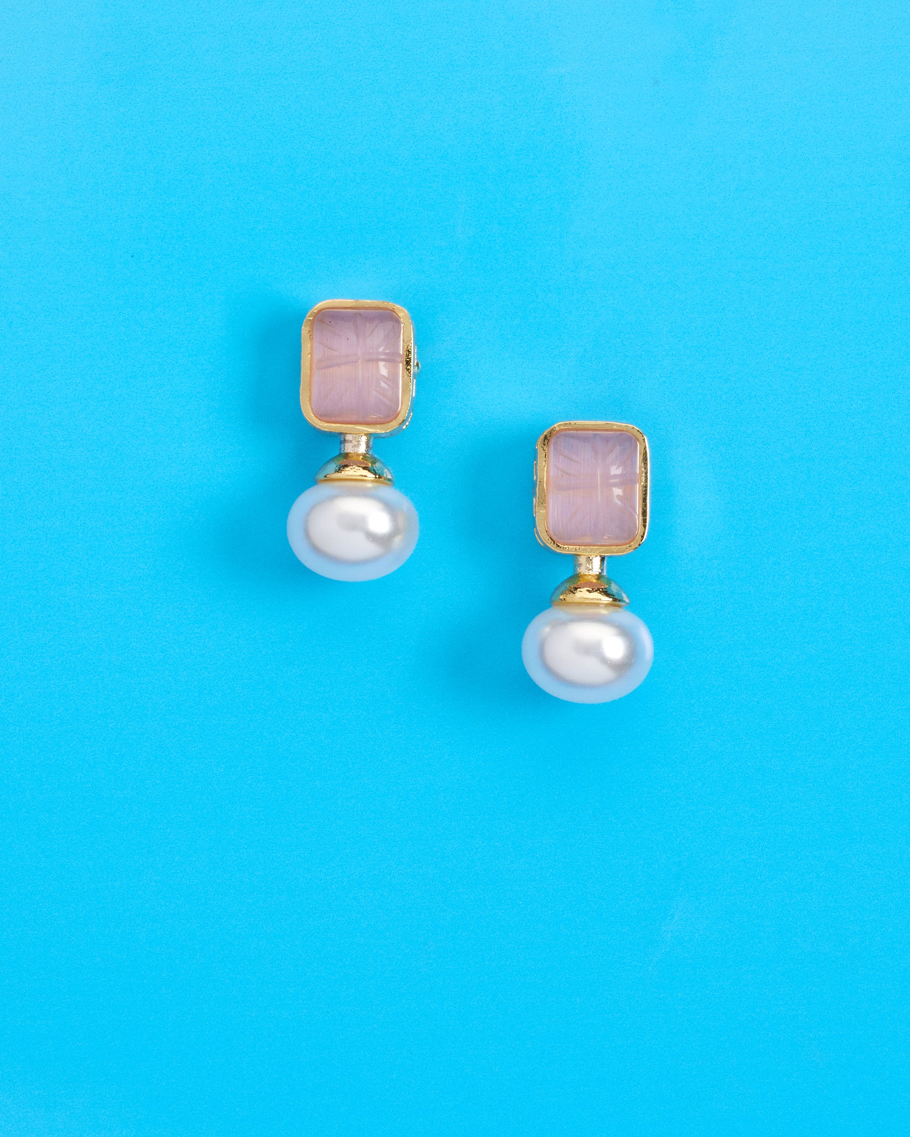 Gia Geometric Earrings in Soft Pink