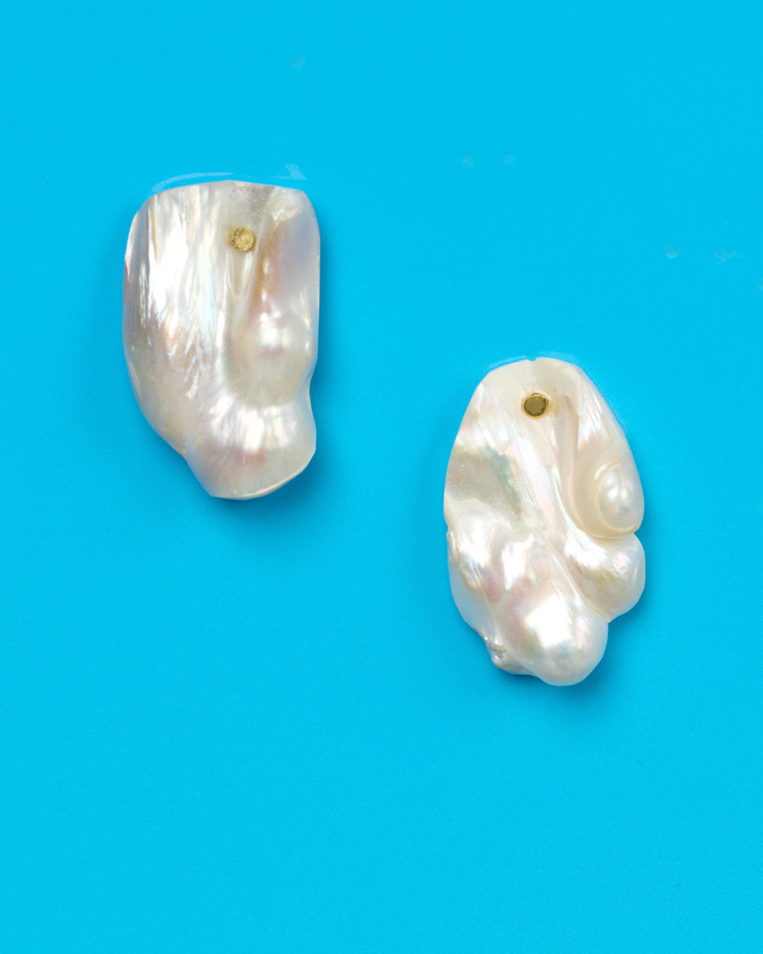 Thalia Pearlescent Earrings