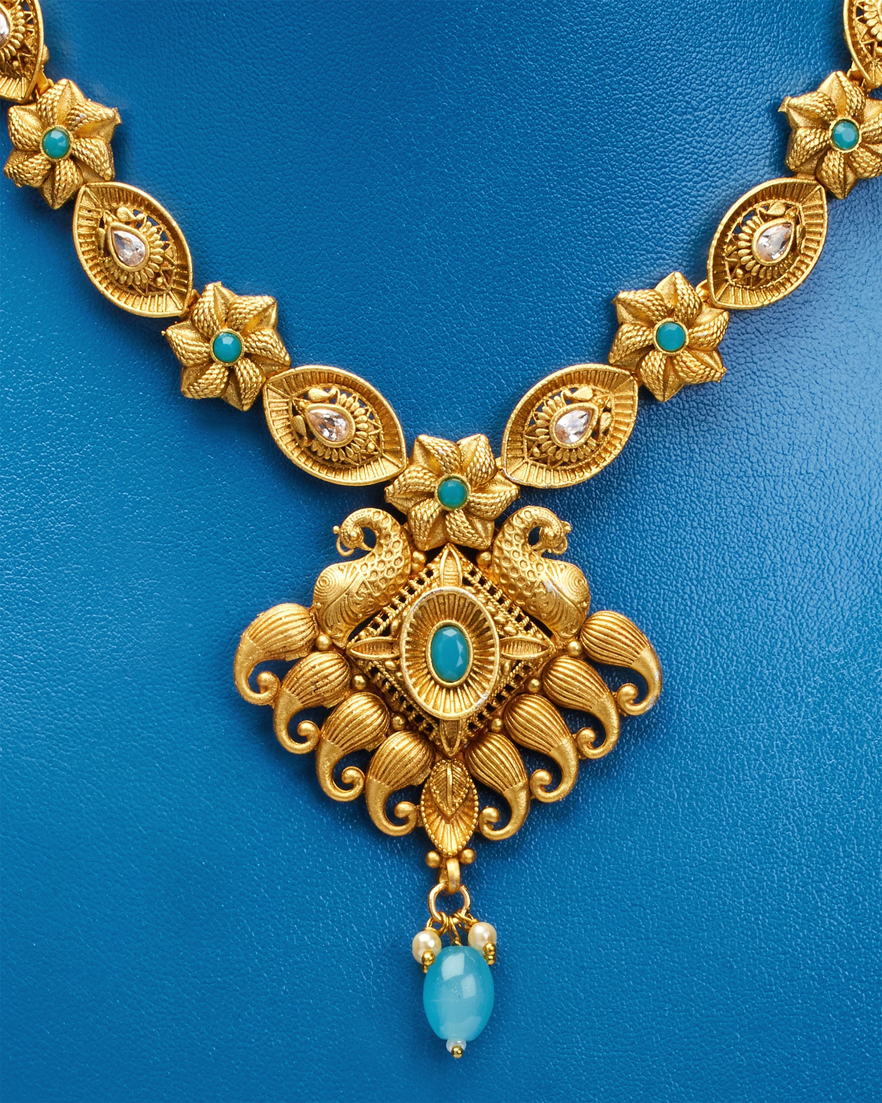 Aria Necklace in Gold Plated Filigree and Aquamarine-Detail
