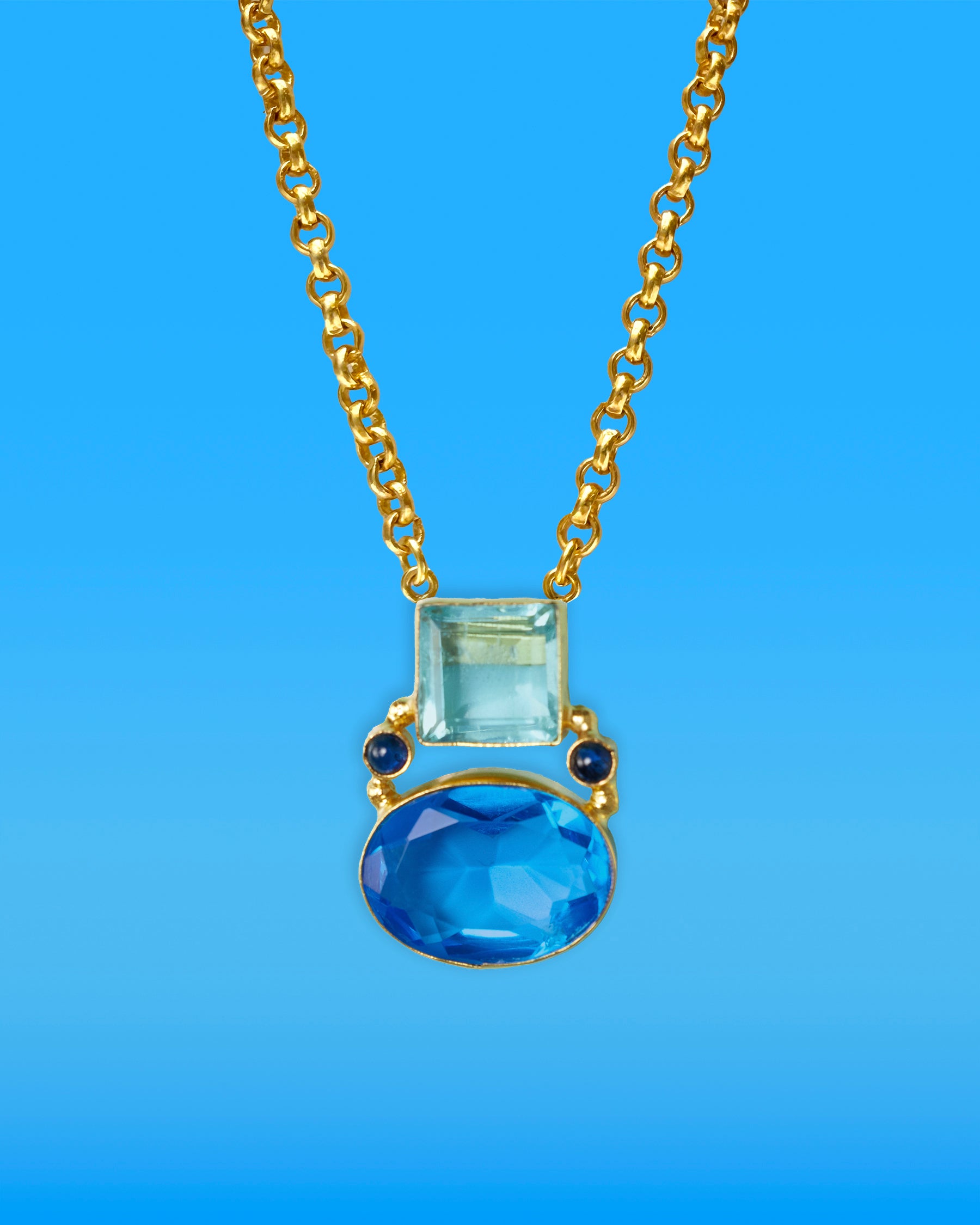 Berkley Pendant Chain Necklace in Cote D'Azur Blues