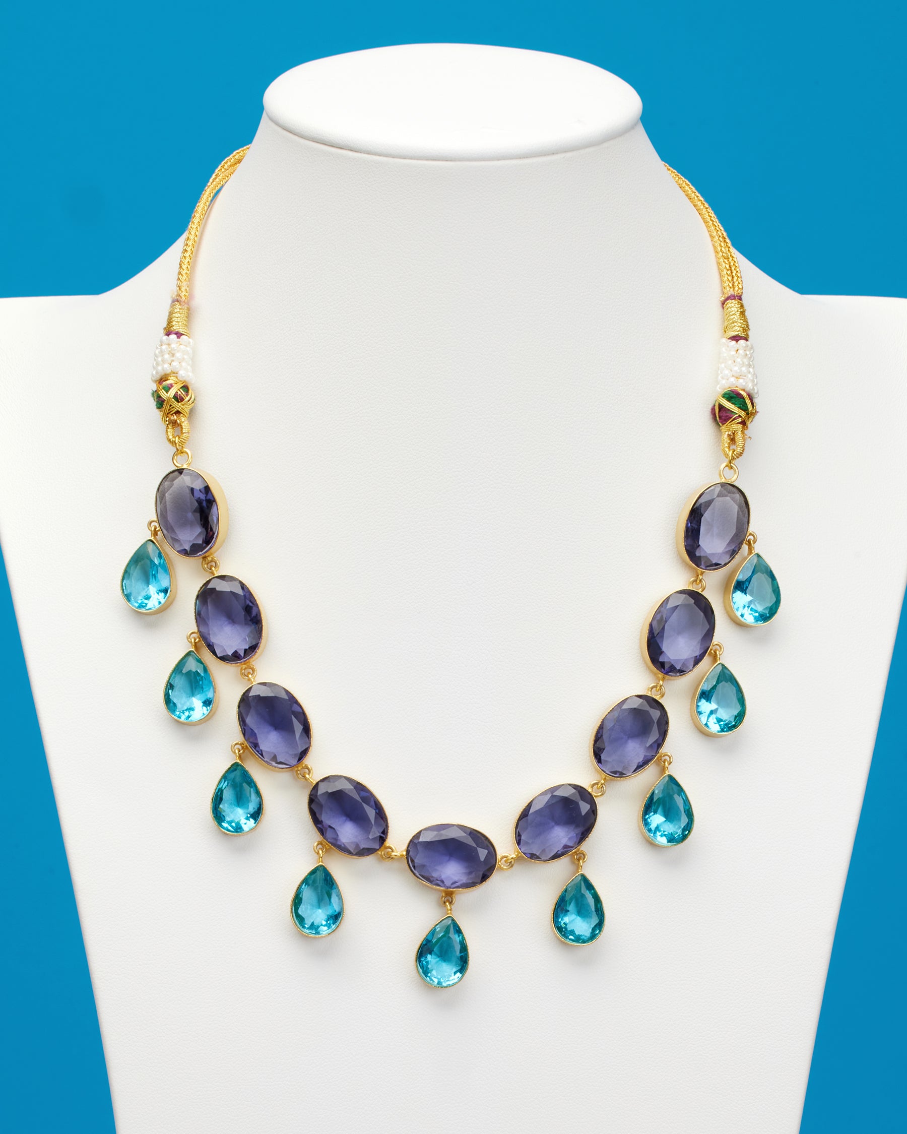 Collar Chiara Dewdrop en amatista púrpura y azul cristal