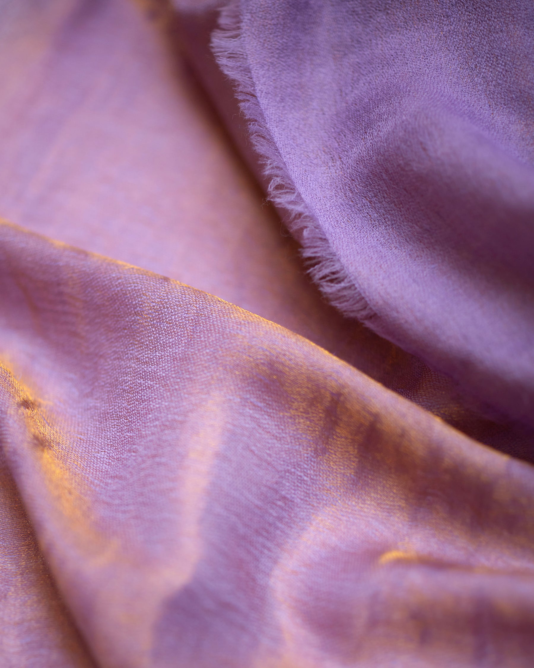 Josephine Reversible Pashmina Shawl in Gold Shimmer Lavender-detail