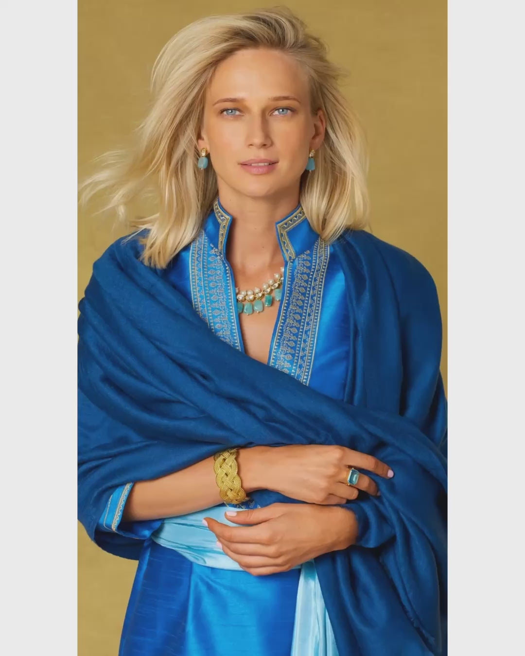Video of the Josephine Pashmina Shawl in Midnight Blue